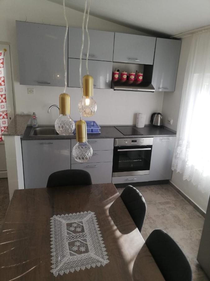 Apartman Kety Vir Esterno foto